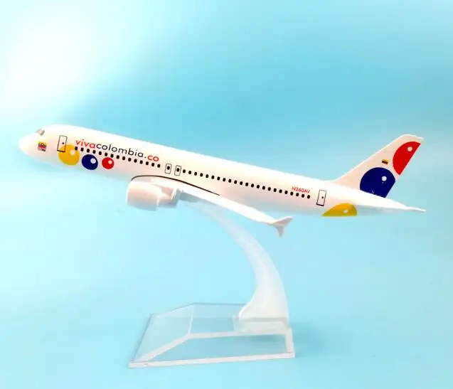 Модель пассажирского самолета VIVA COLOMBIA A320 модель 16 см из сплава Рождественская