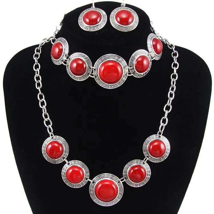 

Fashion Round Pendant Women Necklace Sets Vintage Red Resin Stones Boho Jewelry Sets Antique Silver Charm Statement Jewelry 20%