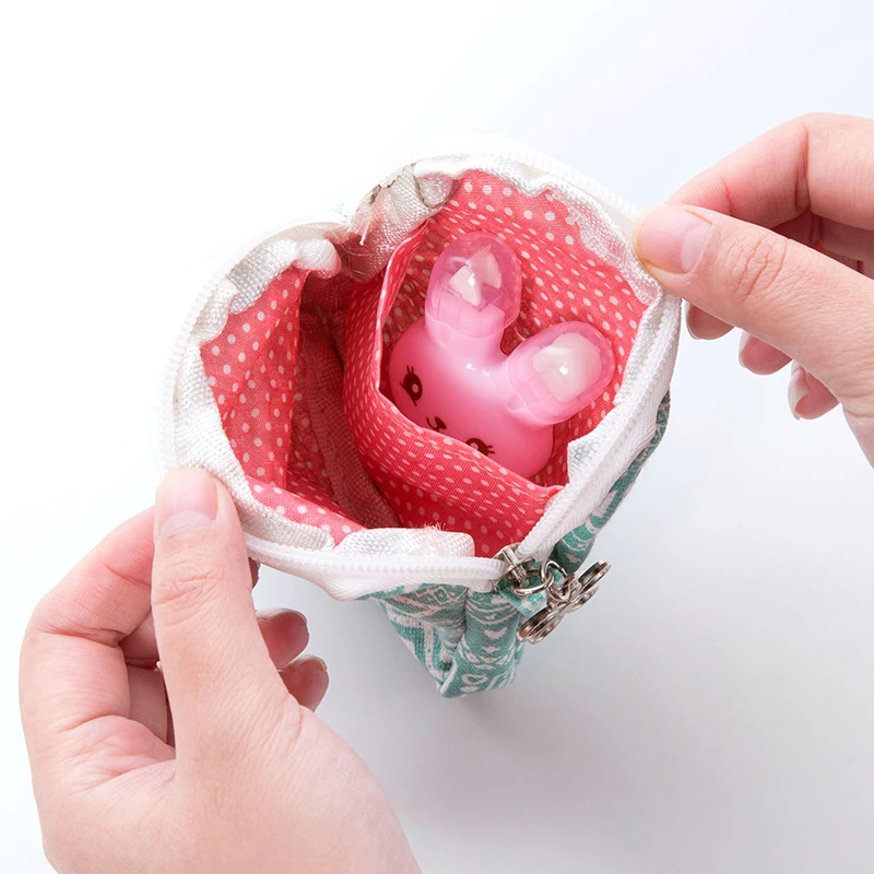 1pc-Cute-Sanitary-Napkins-Package-Package-Cloth-Large-Capacity-Zipper-Hygiene-Cotton-Bag-Aunt-Towel-Travelling (4)