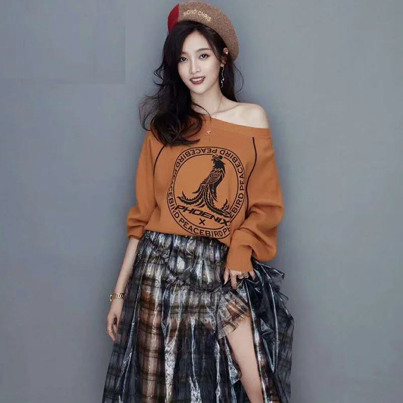 

Women Fashion Runway Show Scotland Sexy Perspective Asymmetry PVC Skirt Photograph Model Plaid Waterproof Vogue Midi Skirt