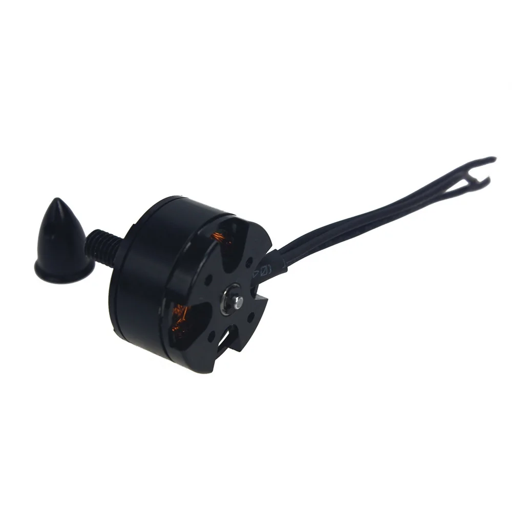 Moteur brushless 1806 montrant les enroulements et l'axe de rotation