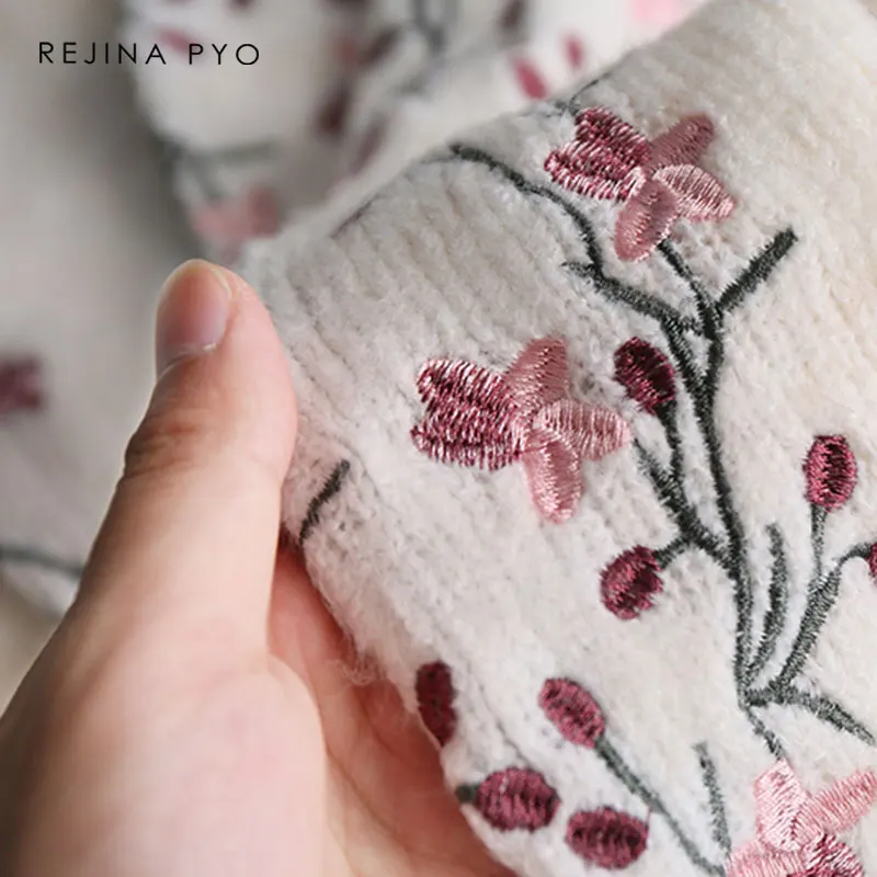 REJINAPYO Women White Embroidery Floral Knitted Sweater Female Loose O-neck Comfortable Sweater 2019 Spring New Arrival