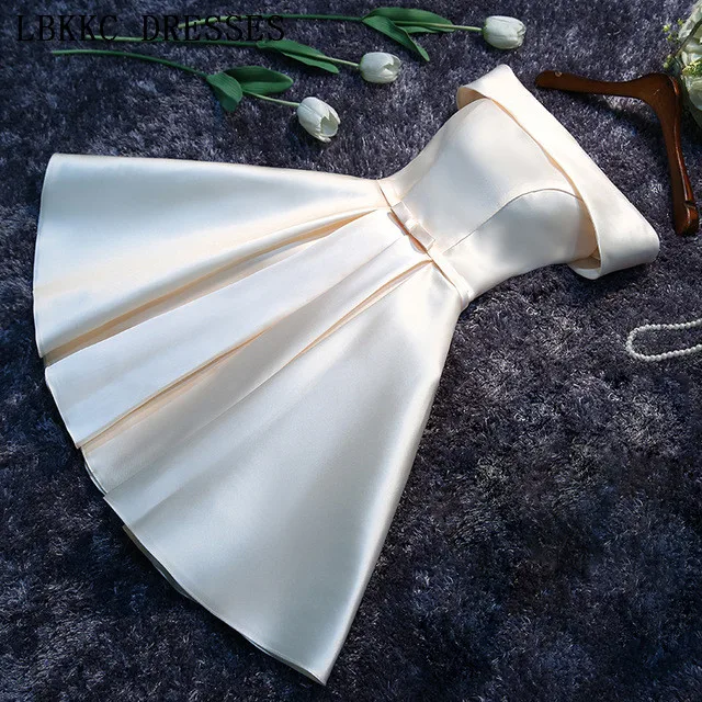 

Short Prom Dresses Off The Shoulder Gala Jurken Knee Length Vestido De Festa Satin Prom Dress Purple Champagne Women Party Dress