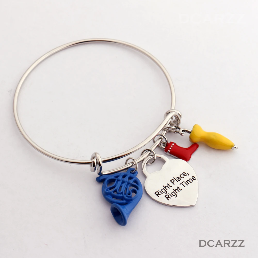 

HIMYM Bangle"Right Place,Right Time"Heart Pendant Horn/Umbrella/Boot Charms Bracelet How I Met Your Mother Valentine's Day Gift
