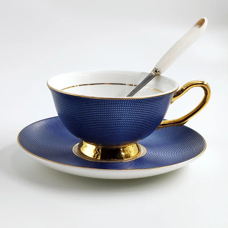 Роскошная кофейная чашка из костяного фарфора, чашка, блюдо, европейская креативная элегантная английская чашка для чая, чайный набор, керамическая американская кофейная чашка