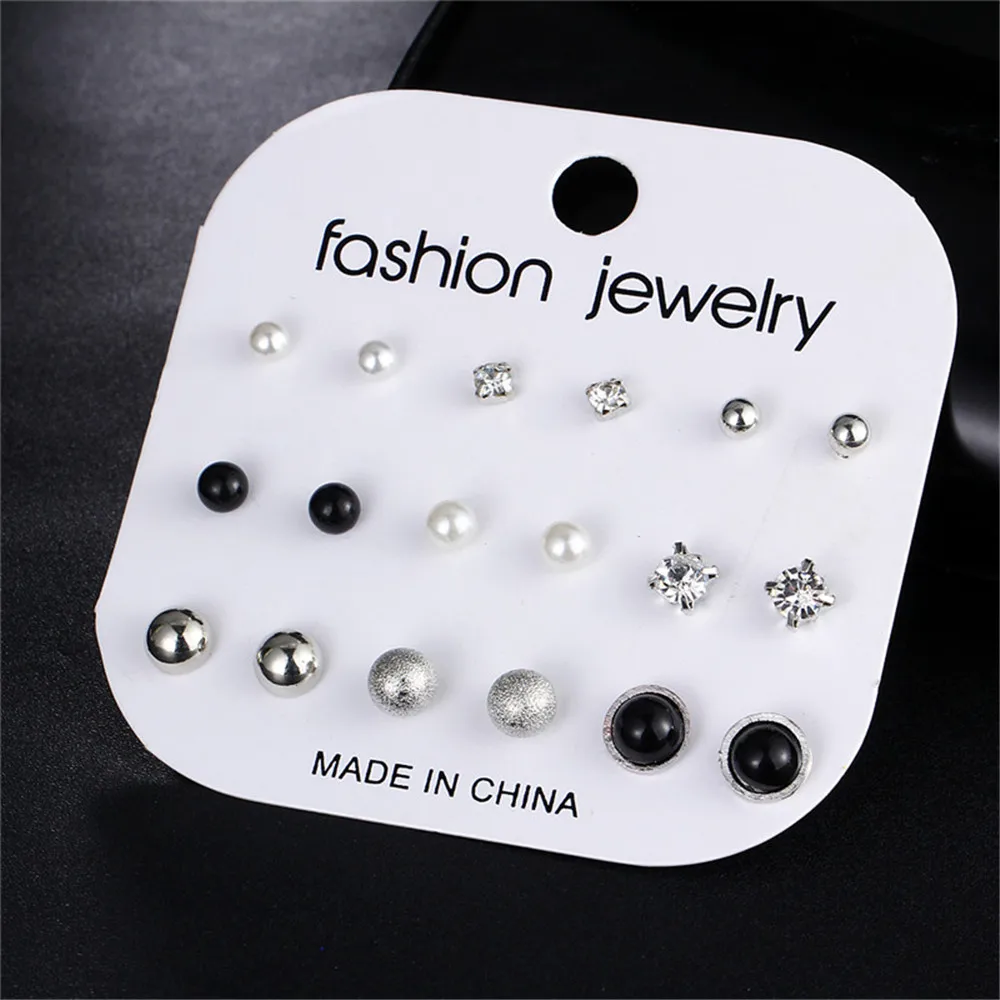 

Fashion Crystal Stud Earrings Set For Women 2018 New Simulated Pearl Ball Earrings Female Statement Party Jewelry Gift Wholesale