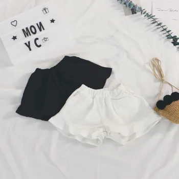 

Summer 2018 Girls White and Black Denim Shorts Lovely Ruffles Jeans Shorts Children Clothing Baby Cotton Beachwear Pant 3-8Y