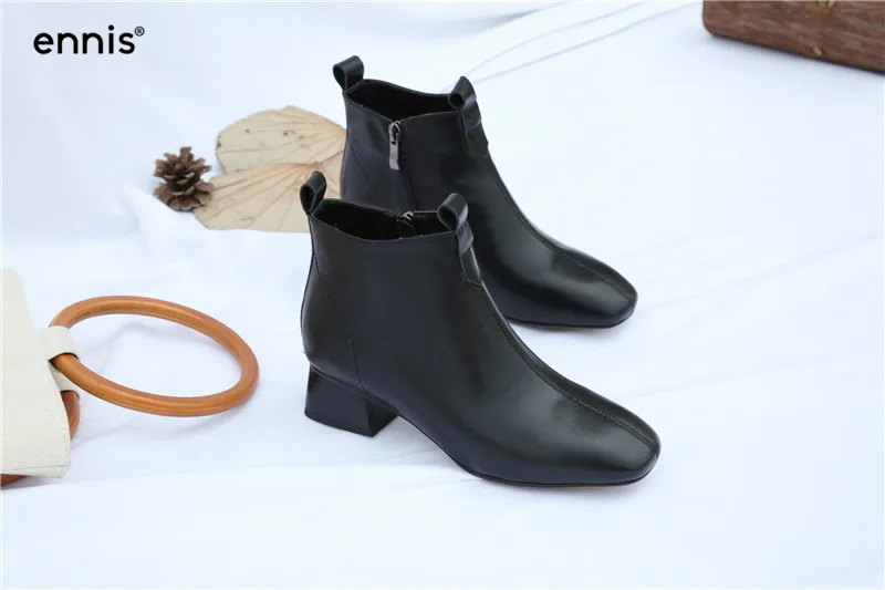 ENNIS/ г., осенне-зимние женские ботинки ботильоны из натуральной кожи ботинки на низком каблуке с круглым носком модная обувь с боковой молнией, A885