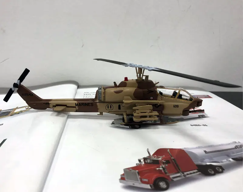 IXO 1/72 масштаб военная модель игрушки AH-1W SuperCobra вертолет литой металлический самолет модель игрушки для подарка/детей/Коллекция