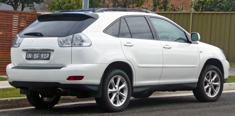 2007-2008_Lexus_RX_350_(GSU35R)_Sports_Luxury_wagon_03 (1) 