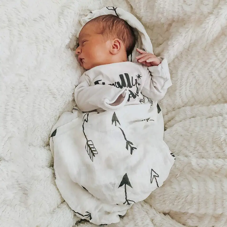 upsimples swaddle