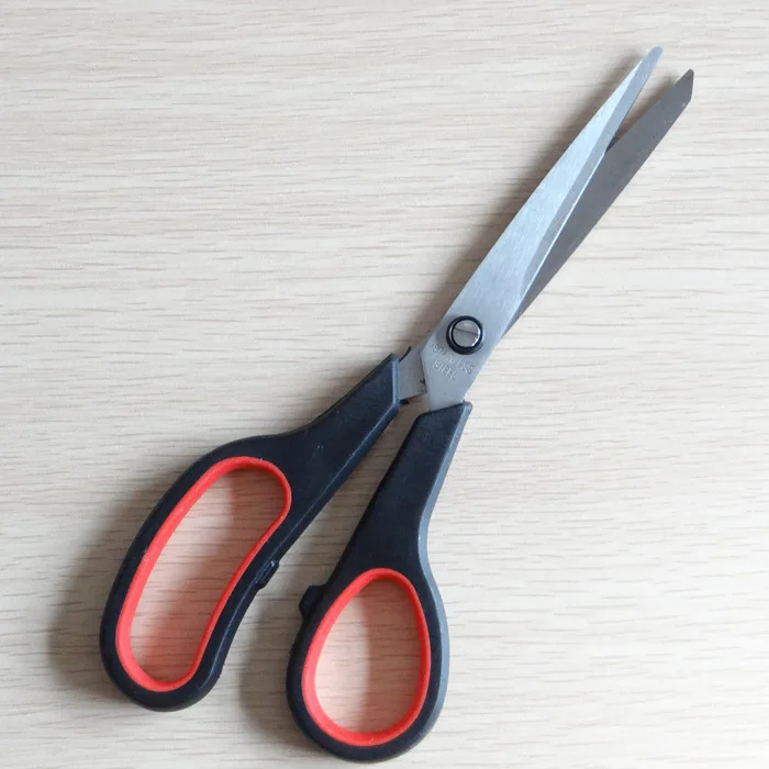 

21.5CM Big Size Stainless steel Household scissors School Office stationery 840