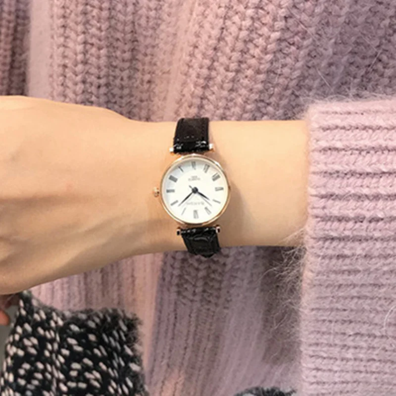 

New brand Small Rome Dial Ladies Quartz Wristwatch Women Slub pattern leather Strap Casual Watch simple Famale Dress Clock hours