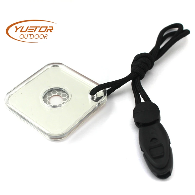 

YUETOR OUTDOOR Multifunctional Outdoor Survival Mirror Practical Emergency Kit Reflective Survival Signal Tool Whistle Targeting