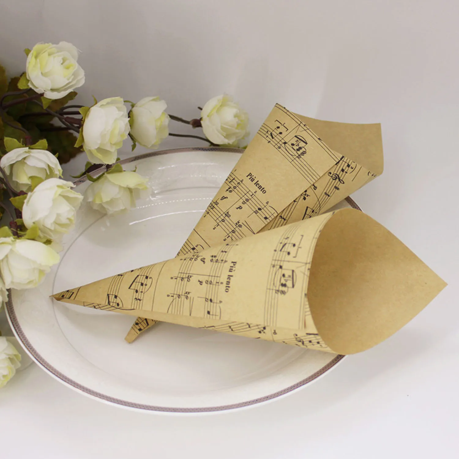 

Behogar 50PCS Kraft Paper Cones Sweets Petal Gifts Decorative Cones Paper DIY Handmade Kraft decorative Paper Cones Kraft Papers