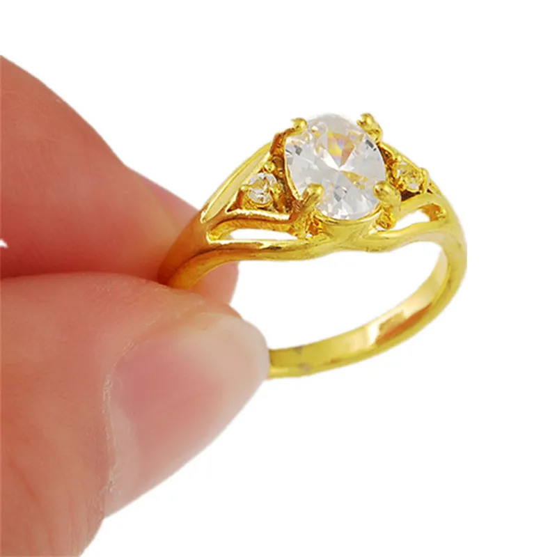 High Quality Fashion Lady Gold Finger Ring Yellow Gold Color Zircon
