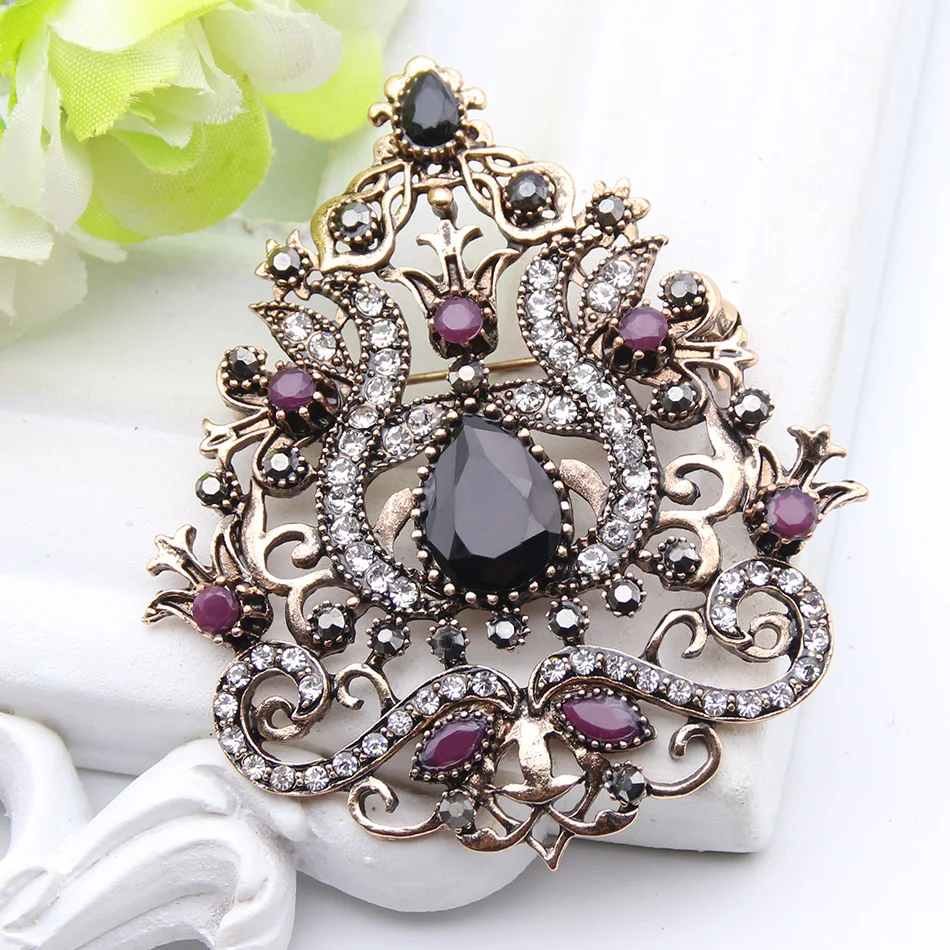 

Romantic Flower Morocco Brooch Gold Color Rhinestone Women Brooches Lapel Hijab Scarf Pins Ladies Wedding Party Festival Gift