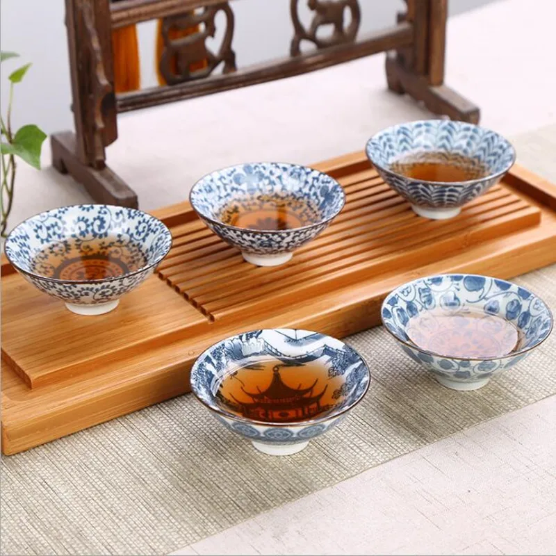 

1PC High quality Chinese Single Tea Cup Porcelain KungFu Teacups,Funnel Seasoning Dish with Chinese Style Drawing on Tea Service