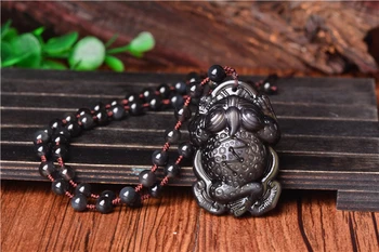 

natural black stone The New Golden Cave Pendant Necklace 48 * 32 * 18MM