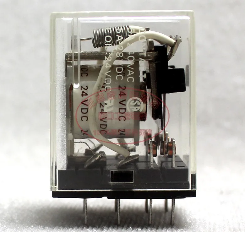Оригинальные импортные натуральная Omron(Nissan) небольшое реле MY2 MY2J MY2-J 24VDC HH52P