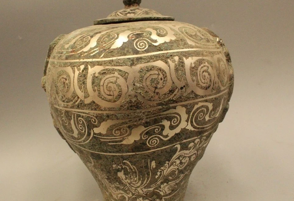 

10" Ancient China Chinese Dynasty Palace Bronze Silve Beast Pot Zun Vase Bottle