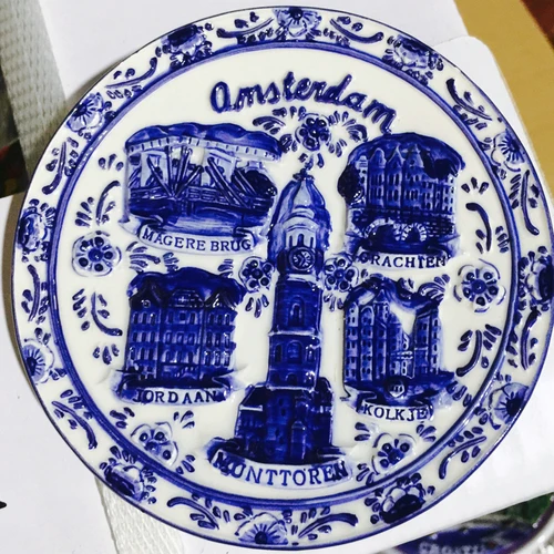 Decorative Dishes Ceramic Decor for Background Wall hand-painted Tourist Souvenir European style tourist souvenir ornament - Цвет: 10cm