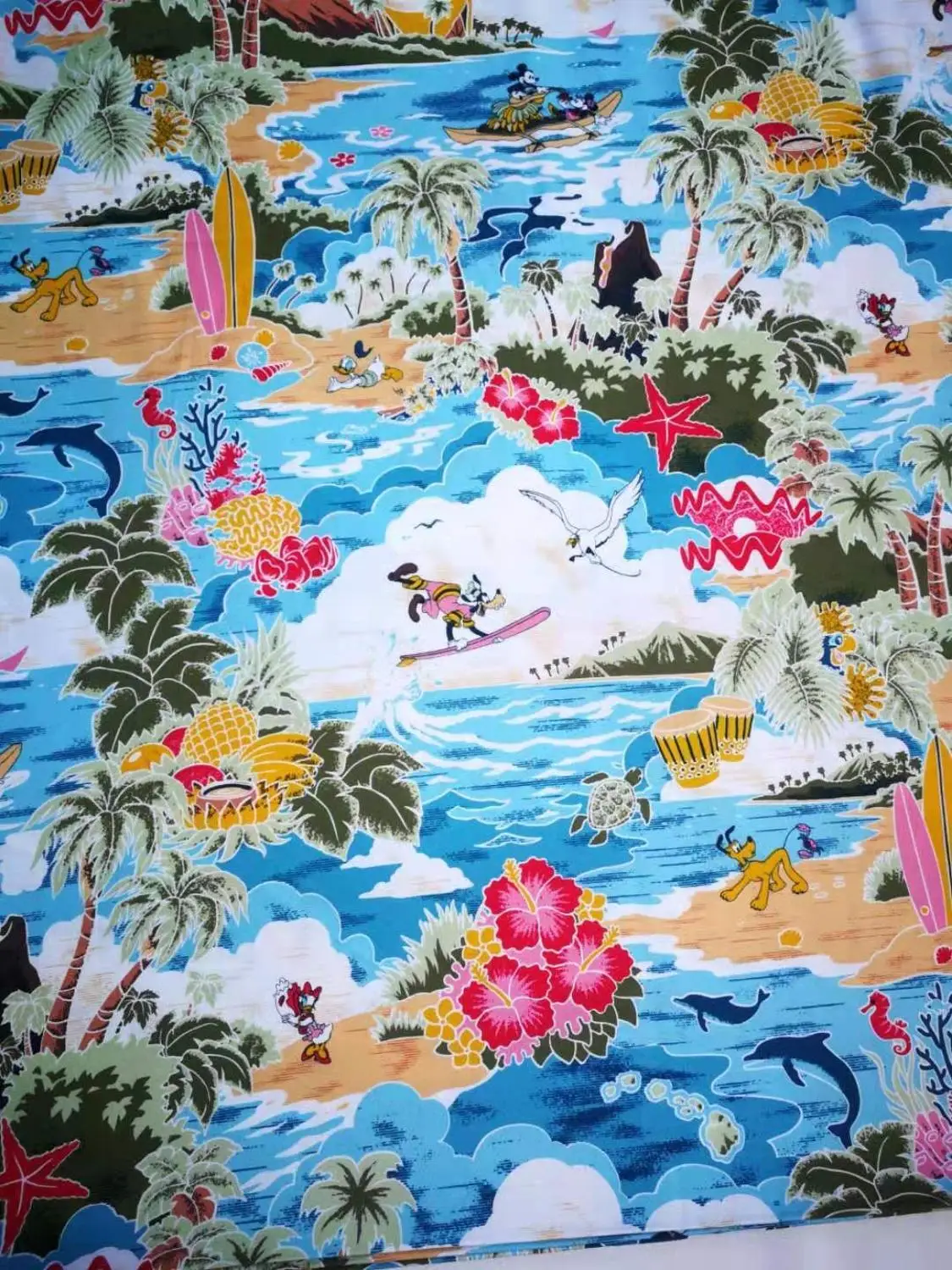 

100*140cm Hawaii mickey Cotton Fabric for Baby Patchwork Quilts Cushions Pillows Cover Handicraft Sewing Tissus