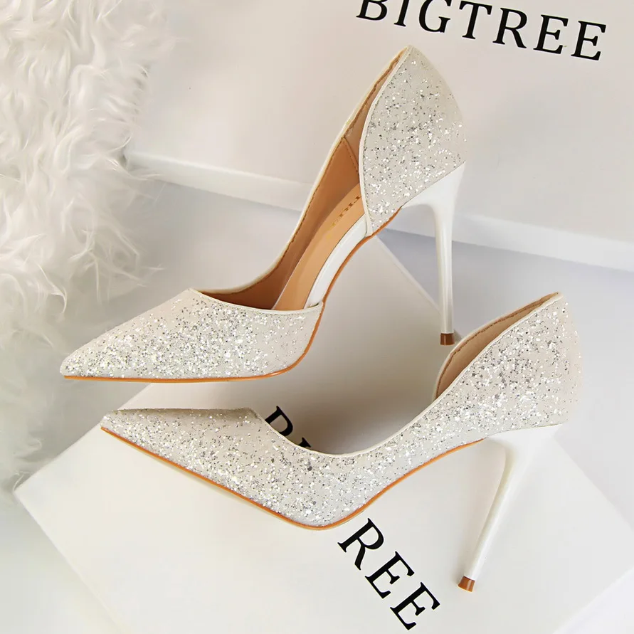 Bigtree Для женщин Насосы Блестками Блестящие Туфли для подружек невесты тонкий высокий каблук сексуальные туфли на шпильке лодочки с мелким мыском красный Champange