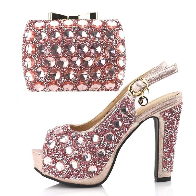 Elegant shoes sandal with matching clutches bag pink color with many big rhinestones shoes 4.9