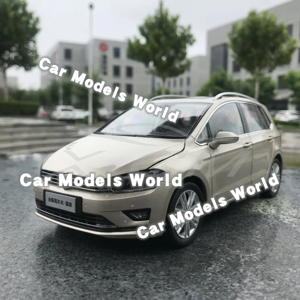 

Diecast Car Model for Golf Sportsvan (Gold) 1:18 + SMALL GIFT!!!!