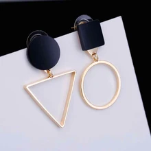 Модные элегантные Асимметричный геометрический серьги-гвоздики для женщин, дизайнерские круглые треугольные полые серьги, подарок на свадьбу
