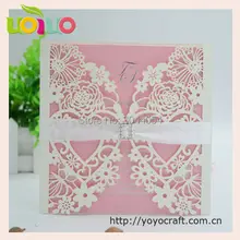 Новые продукты Элегантный лазерная резка форма сердца логотип свадебные приглашения с вставка, конверт