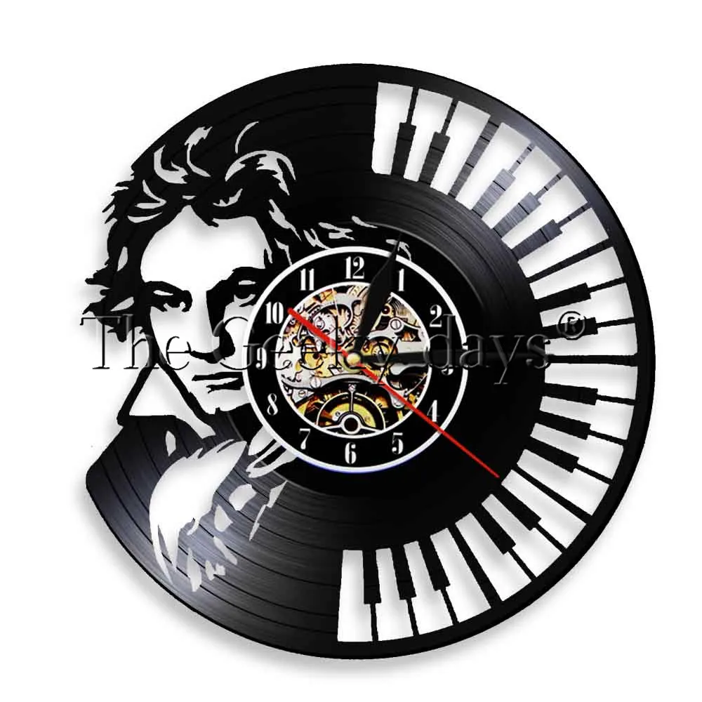 

1Piece Ludwig Van Beethoven Vinyl Clock Led Wall Light Piano Keyboard Vintage Design Illuminated Wall Art Handmade Gift