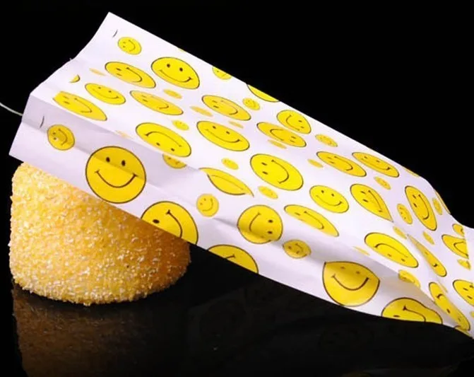 

450pcs/lot smiling face pattern pie package bags egg tart bags french fries bags oil paper bag