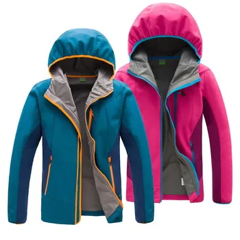 

2018 Waterproof Softshell Jackets Outdoor Breathable Camping Trekking Hiking Fishing Windbreaker Jacket For Men and Women