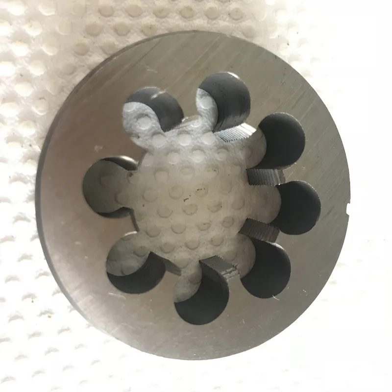 

Free shipping of 1PC DIY quality UNEF 1-1/4"-18 American standard Die Threading Tools Lathe Model Engineer Thread Maker