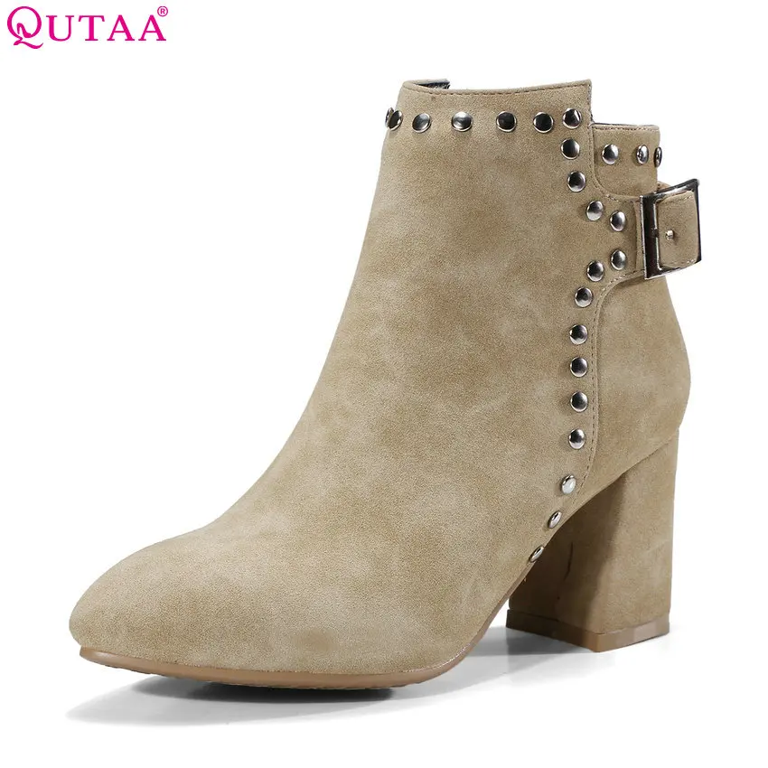 

QUTAA 2018 Women Ankle Boots Scrub Pointed Toe Square High Heel Zipper Design Solid Black Rivte Fashion Women Boots Size 33-42