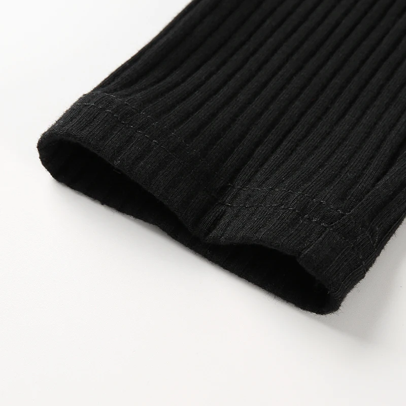 Черная укороченная футболка Weekeep с вырезом-лодочкой, футболка с регулируемым ремешком и длинным рукавом, модная уличная одежда, укороченный топ на молнии спереди