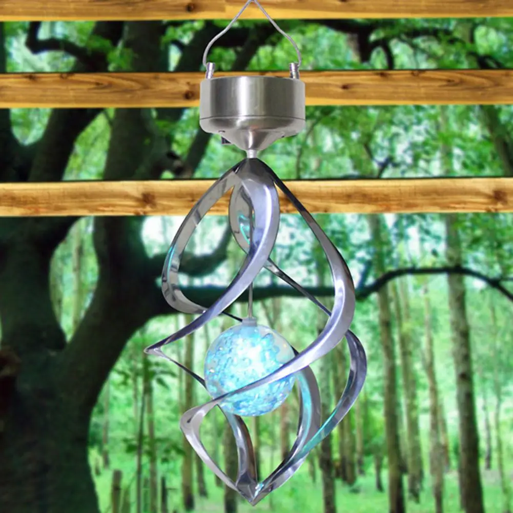 Solar Powered Wind Chimes Light Colorful Change Hanging Light Waterproof Outdoor Decoration Lighting for Garden Courtyard Villa