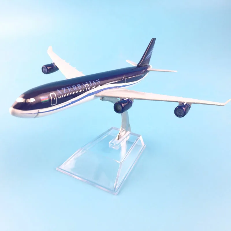 

JASON TUTU 16cm Plane Model Airplane Model Azerbaijan Boeing 787 Aircraft Model Diecast Metal Airplanes 1:400 Plane Toy Gift