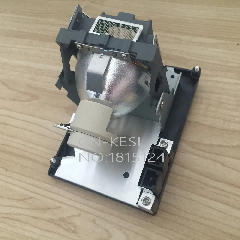 

Original Replacement 5811100686-S Projector Lamp FIT For VIVITEK D940DX / D940VX / D945VX / D941VX projectors