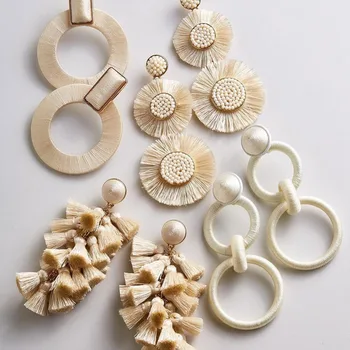 

Girlgo 2019 White Fringed Tassel Beads Metal Drop Earrings Wedding Statement Jewelry for Women Pure Fashion Dangle Earring Ins