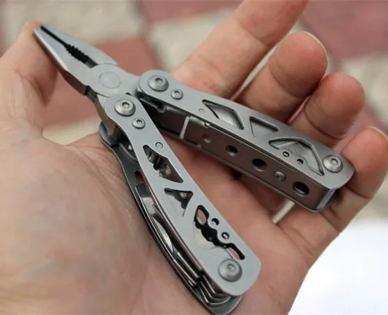 Multitool 9-في-1 الجيب متعدد ذو طيات سكين كيت الفولاذ المقاوم للصدأ متعددة الأغراض أداة للصيد المشي التخييم في الهواء الطلق بقاء
