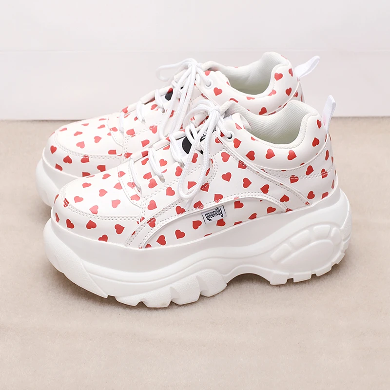 

2019 new Spring Fashion Women Casual Shoes Genuine leather platform height Increasing walking sneakers Ladies White Apricot