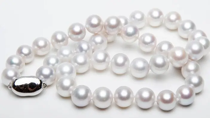 

18" 10-10.6mm genuine natural freshwater white round pearl necklace 925silver