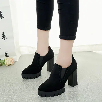 

2018 new high-heeled thick with low-cut shoes simple elastic with European and American style women's single shoes.