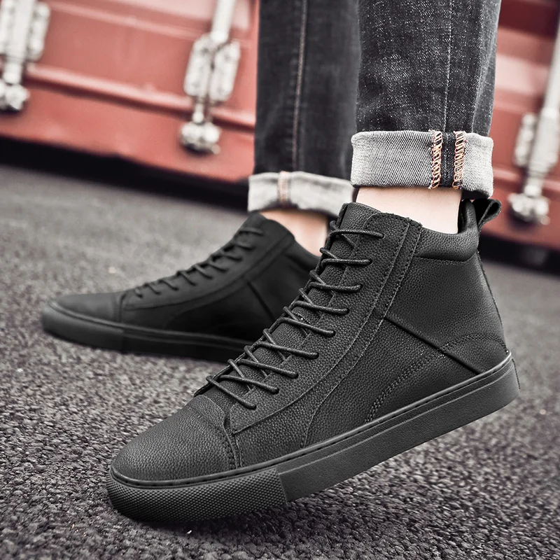 

2019 New High-top Men's Shoes Man Casual Leather Shoes Luxury Brand Trainers Outdoor Waterproof Sneakers Men Work Safety Shoes