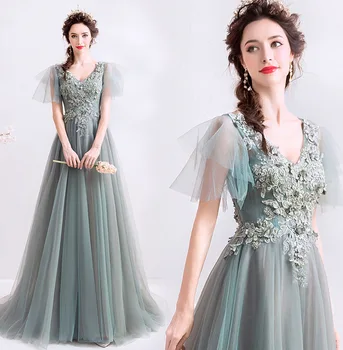 

Smoke gauze fantasy gray green birthday banquet annual performance host Xianqi Long-style dress