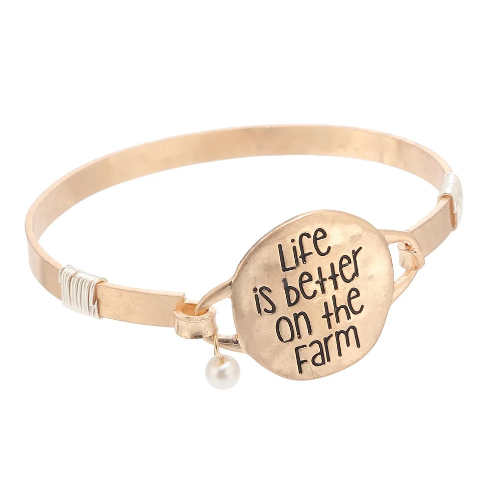 203036-9 LIFE IS BETTER ON THE