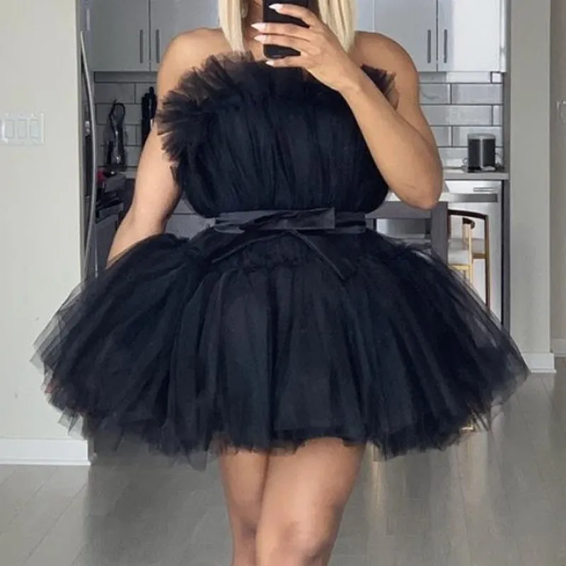 

2019 Summer Slash Neck Strapless Mini Dress Women Sexy Sleeveless Ruffle Mesh Dress Dinner Tulle Double Cake Dress